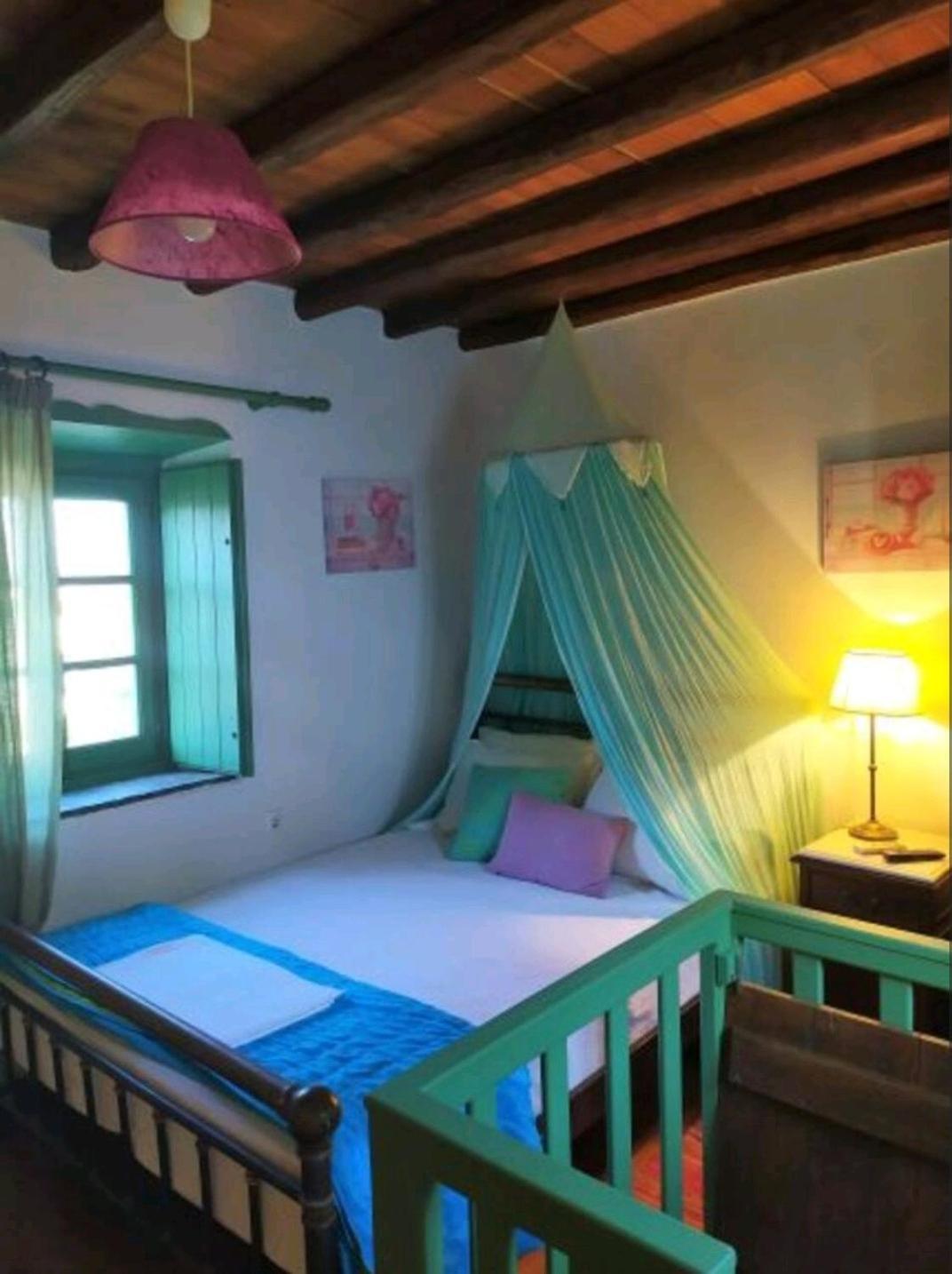 Smith's House In Plaka * Adamantas (Milos)
