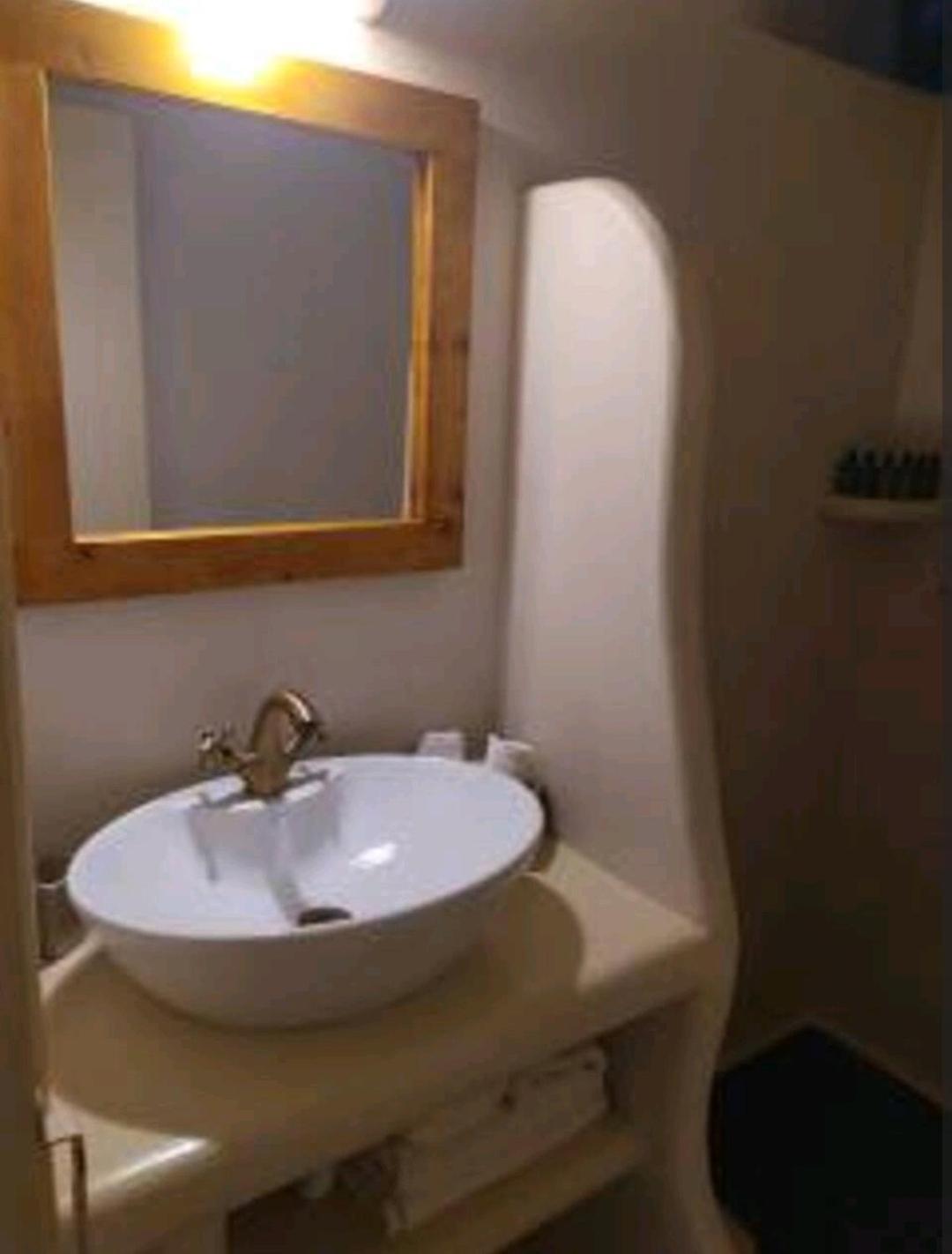 Smith's House In Plaka Apartment