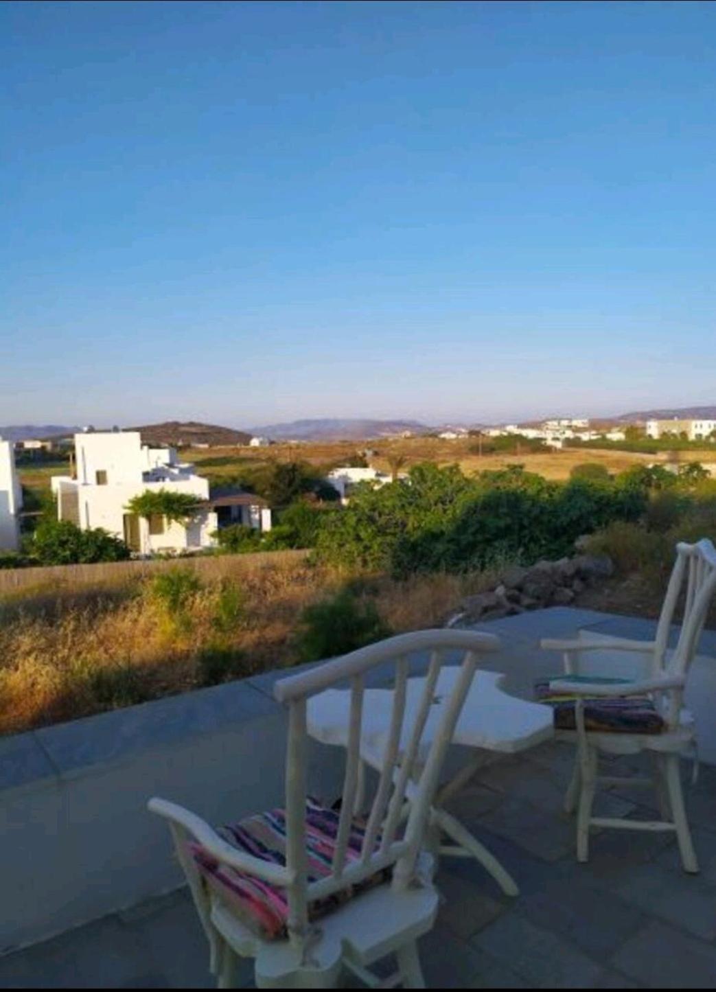 Smith's House In Plaka Adamantas (Milos)